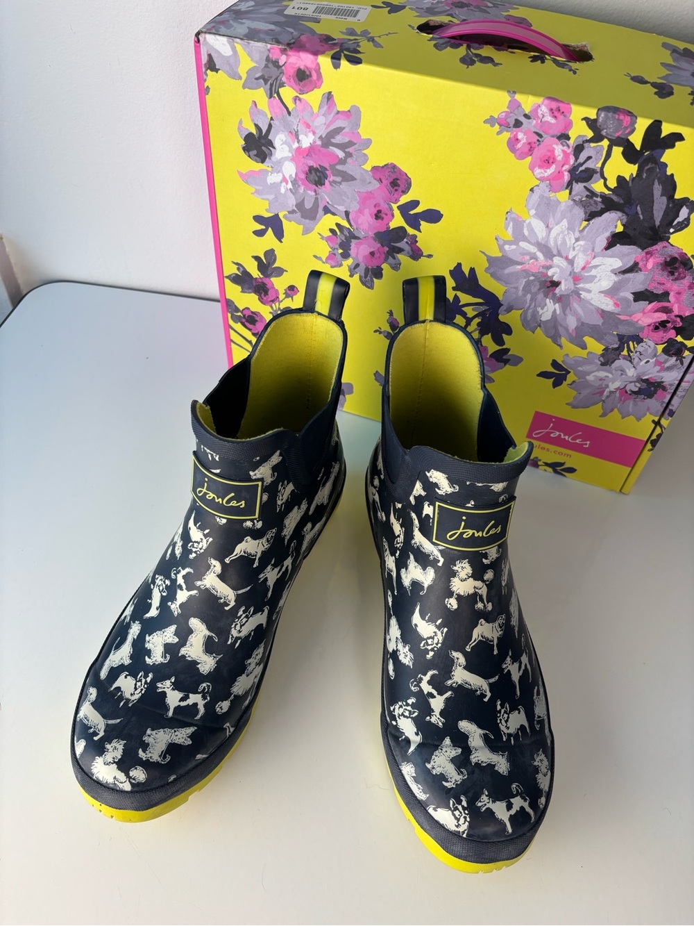 Joules Terrier Print Rain Boots - Picture 2 of 10